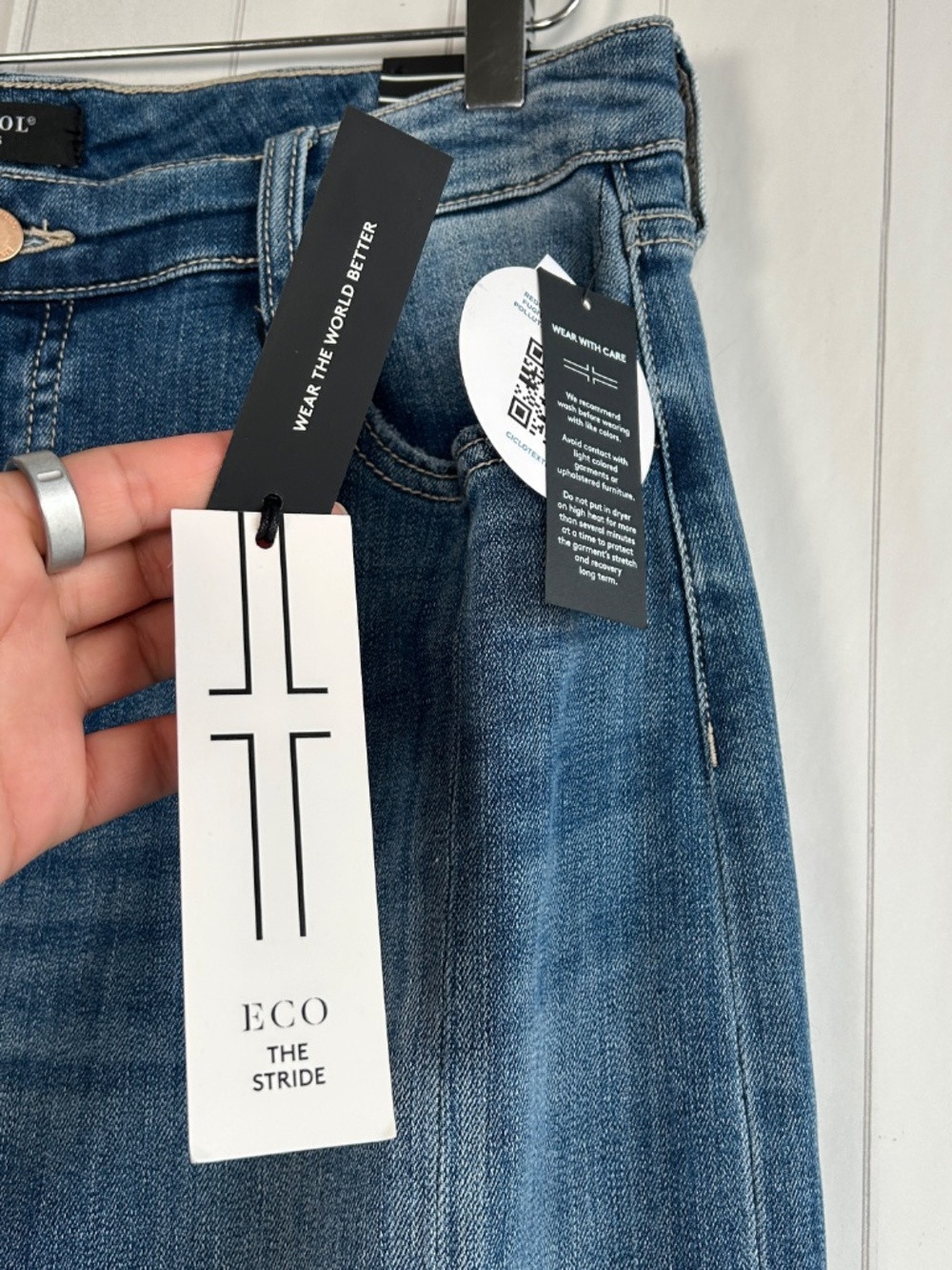 Liverpool size 12/31 Stride high rise crop wide leg jeans blue medium wash NEW - Picture 7 of 10
